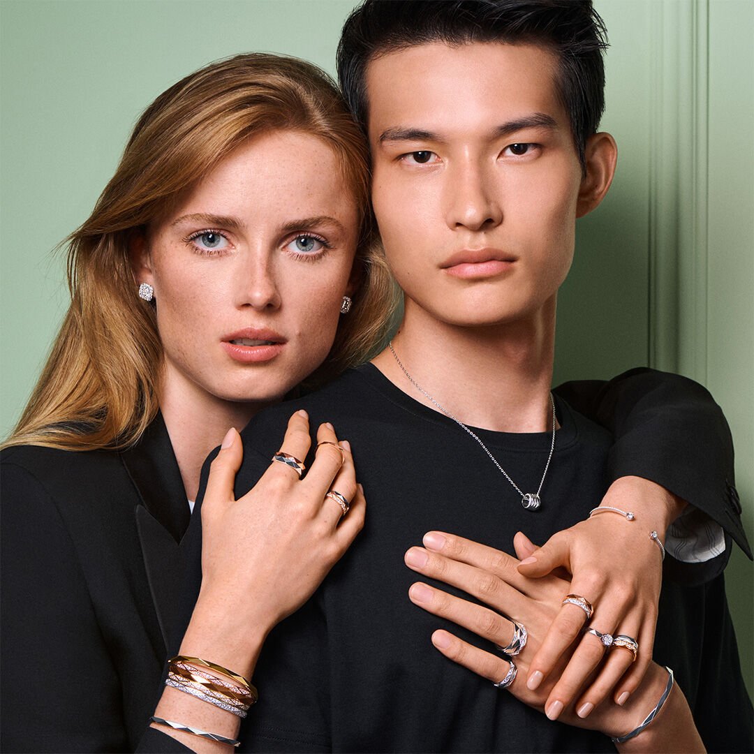 Image of models wearing Laurence Graff Signature collection jewellery