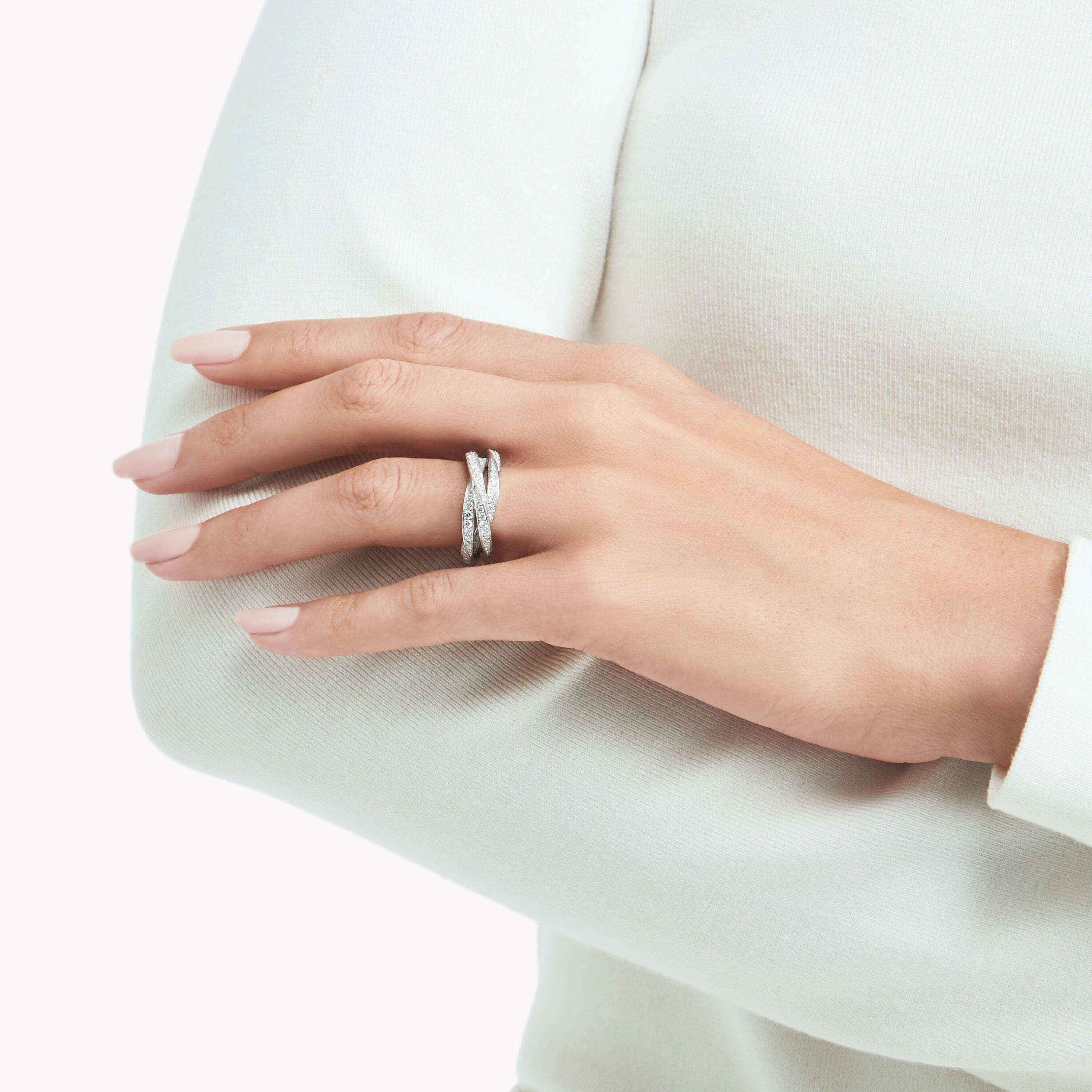Baguette Diamond Spiral Engagement Ring Mounting in Platinum