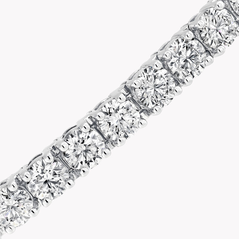 Bracelet fin en diamants ronds